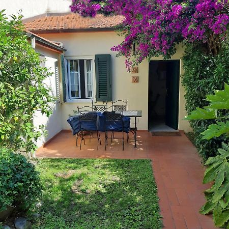 Villino San Martino 350M Dal Mare With Covered Parking Viareggio Zewnętrze zdjęcie
