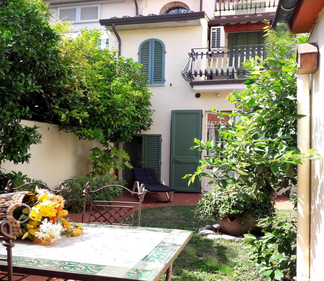 Villino San Martino 350M Dal Mare With Covered Parking Viareggio Zewnętrze zdjęcie