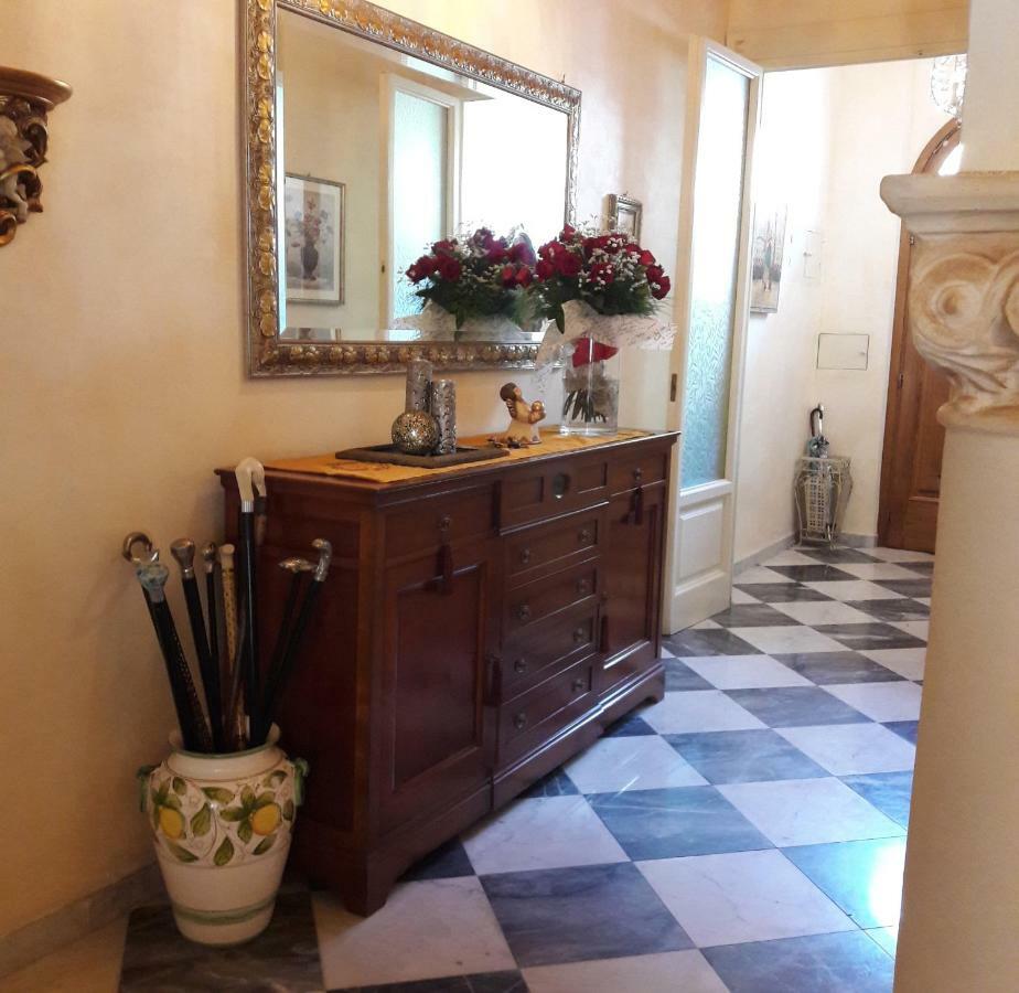 Villino San Martino 350M Dal Mare With Covered Parking Viareggio Zewnętrze zdjęcie