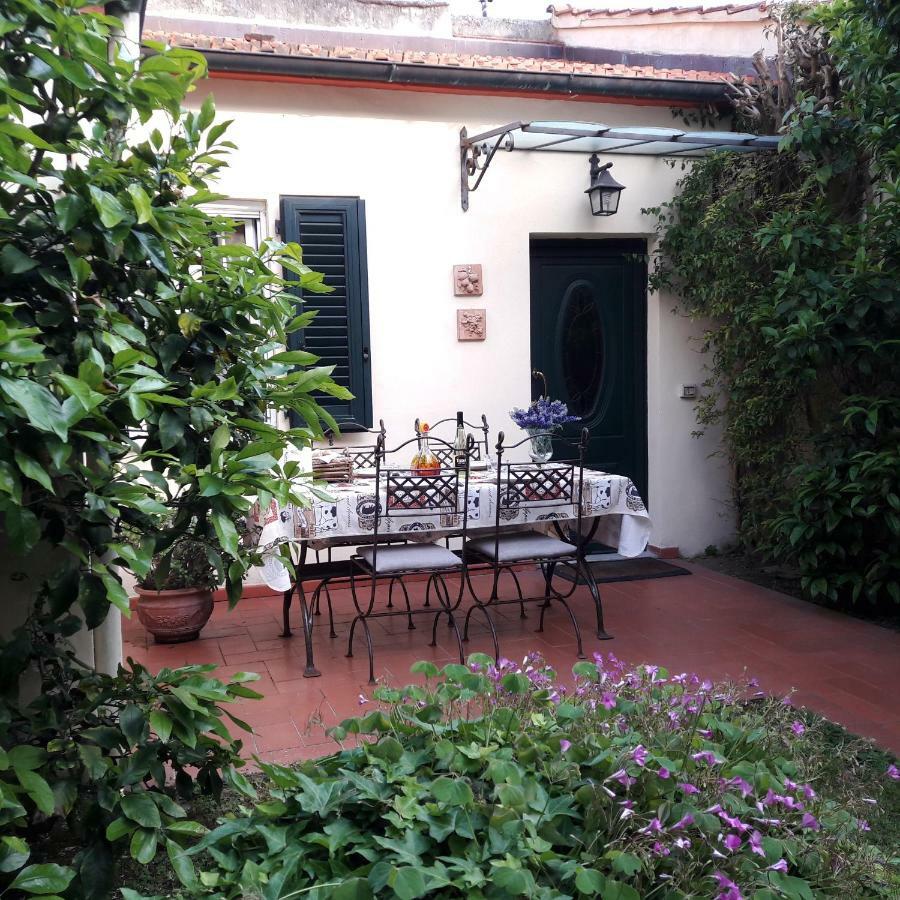 Villino San Martino 350M Dal Mare With Covered Parking Viareggio Zewnętrze zdjęcie